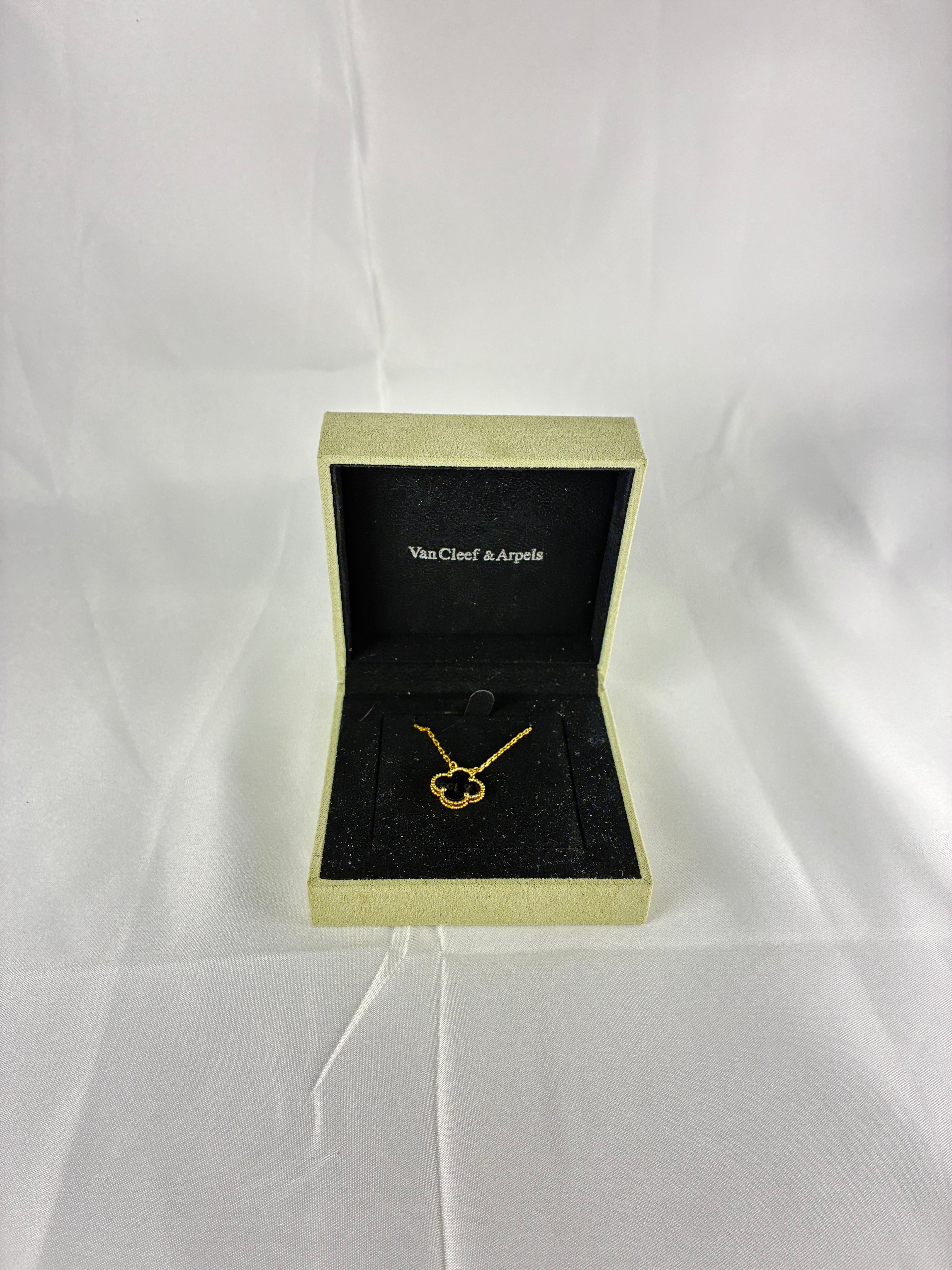 Luxury Women’s Necklace